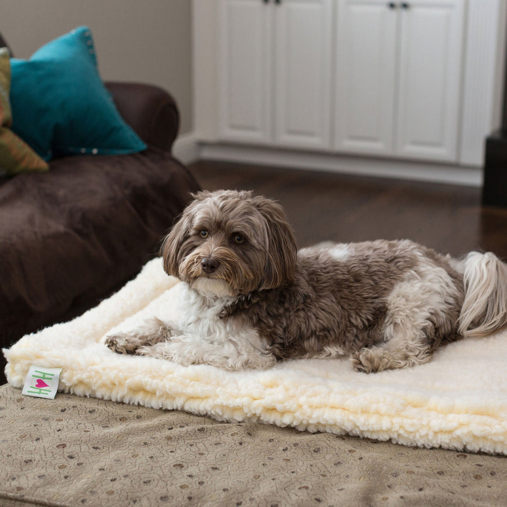 HuggleFleece Mat Cat & Dog Bed